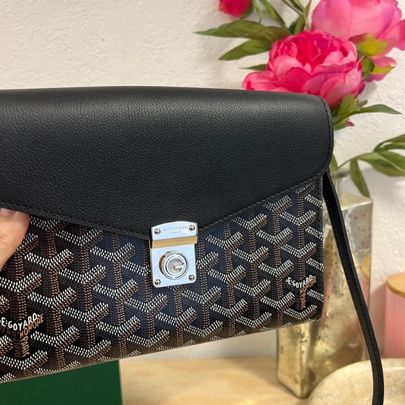 GOYARD Calfskin Chypre Wallet Pouch Black - Picture 5 of 11